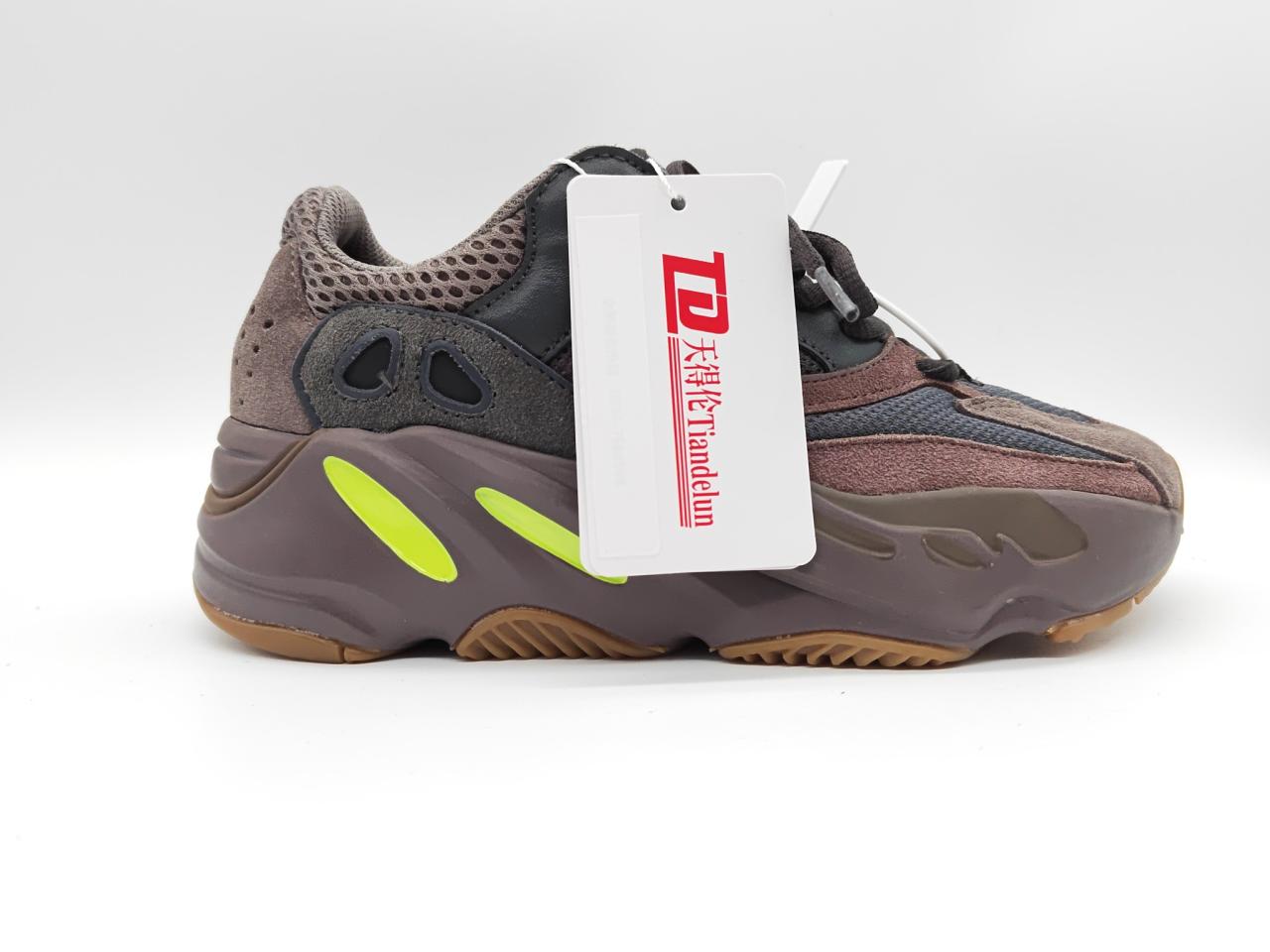 正品天得伦Tiandelun Yeezy Boost 700V2 椰子700V2  黑褐色出货了插图